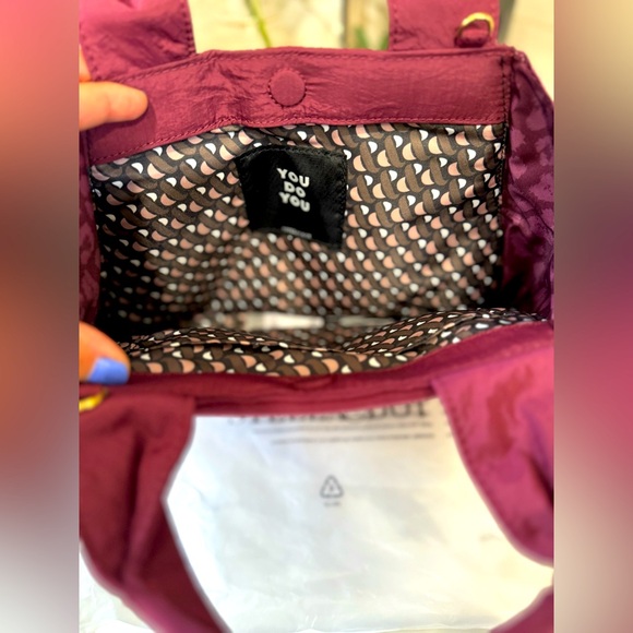 Stella & Dot Zip It Crossbody- Oxblood - Picture 3 of 3